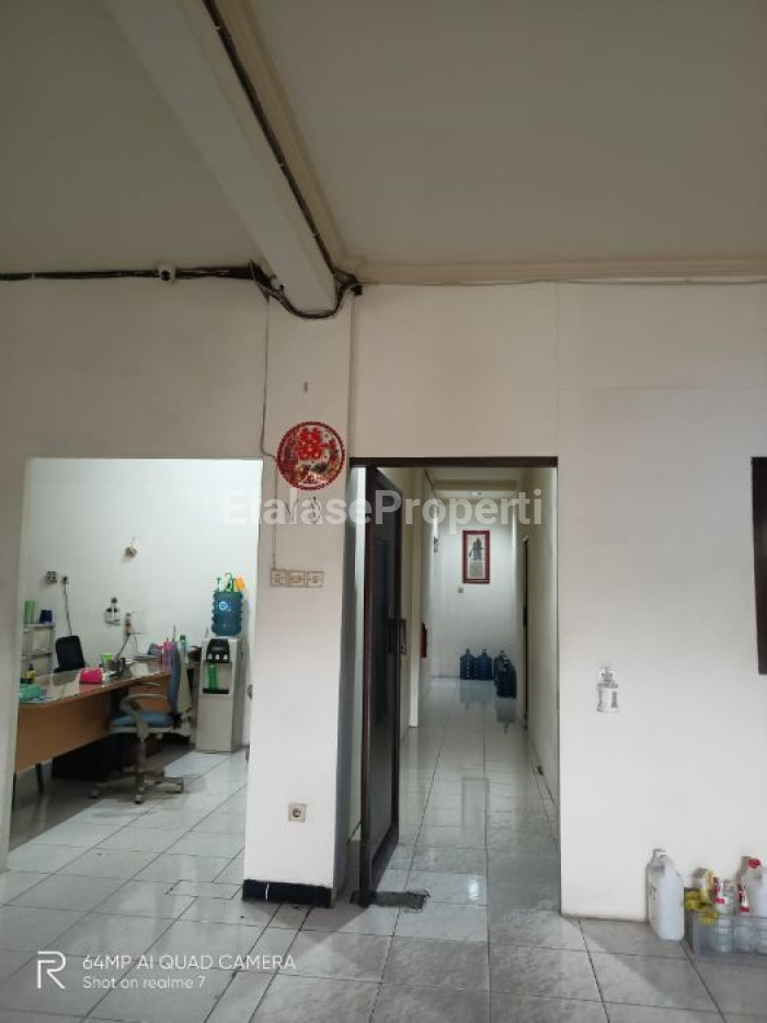 Foto properti Dijual Rumah / Ruko Jalan Kenjeran (nol Jalan) , Full Furnished, Cocok Untuk Tinggal Maupun Usaha 6