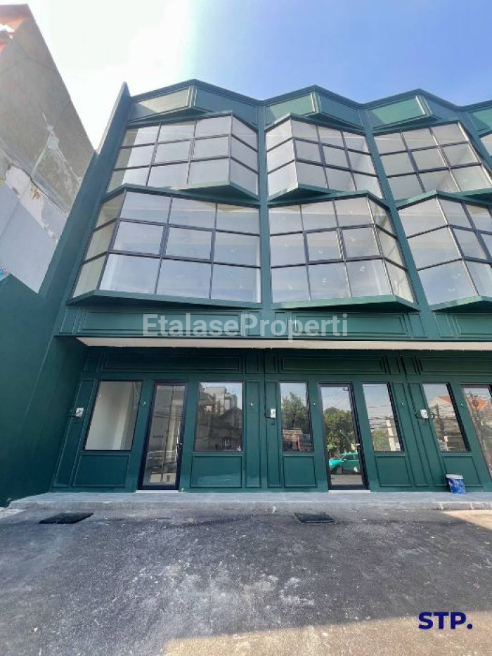 Foto properti 10 UNIT JEJER, Jual Ruko Modern-classic 4 Lantai Di Kedung Asem - MERR 2