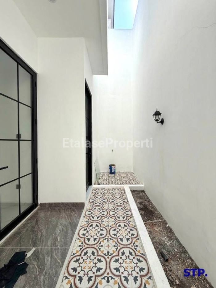 Foto properti Sisa 1 Unit - Rumah Baru Classic Di Babatan Pantai, Kenjeran 5