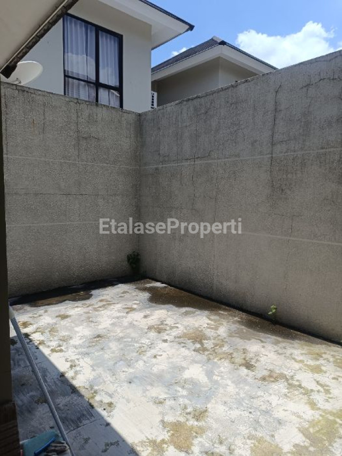 Foto properti Disewakan Rumah 2 Lantai 4