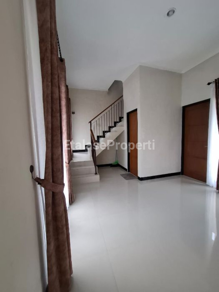 Foto properti Dijual :  Perumahan Indraprasta View (paramond View) - Pacet 3