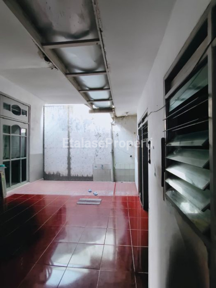 Foto properti Dijual Cepat Rumah Di Wonorejo Permai Selatan, Nirwana Eksekutif 3