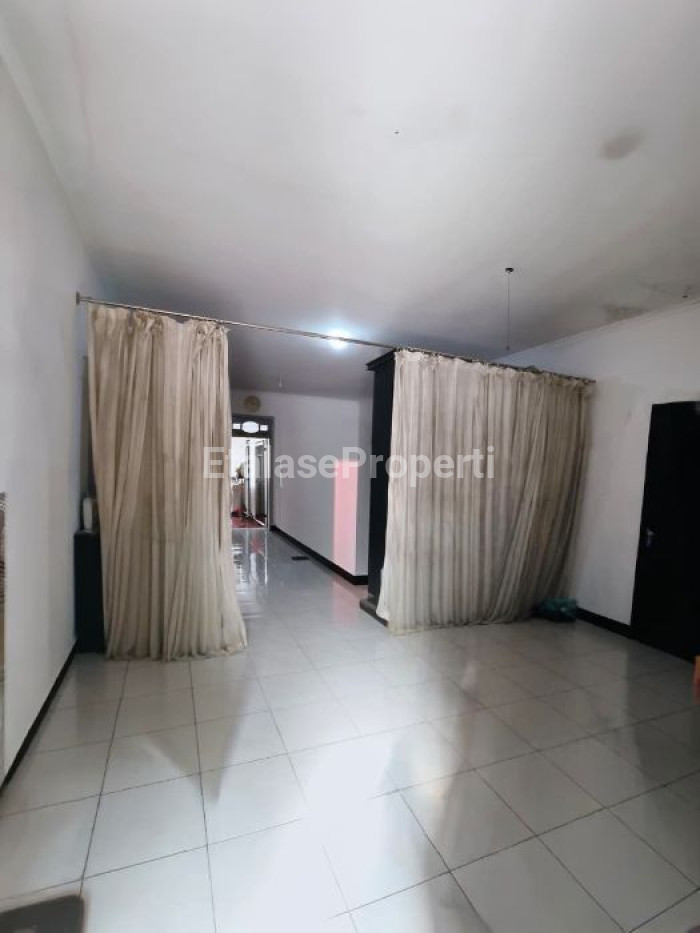 Foto properti Dijual Cepat Rumah Di Wonorejo Permai Selatan, Nirwana Eksekutif 4
