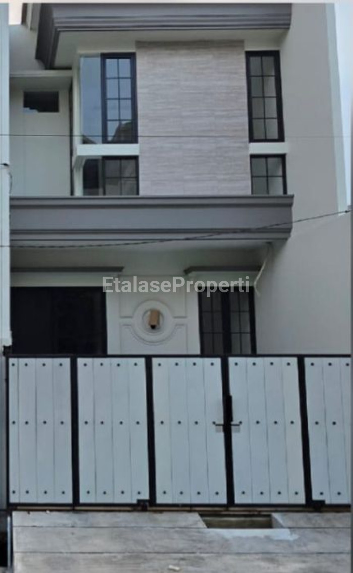 Foto properti JUAL RUMAH READY NEW,  BERLOKASI  JL. PONDOK INDAH, WIYUNG, SURABAYA BARAT. 1