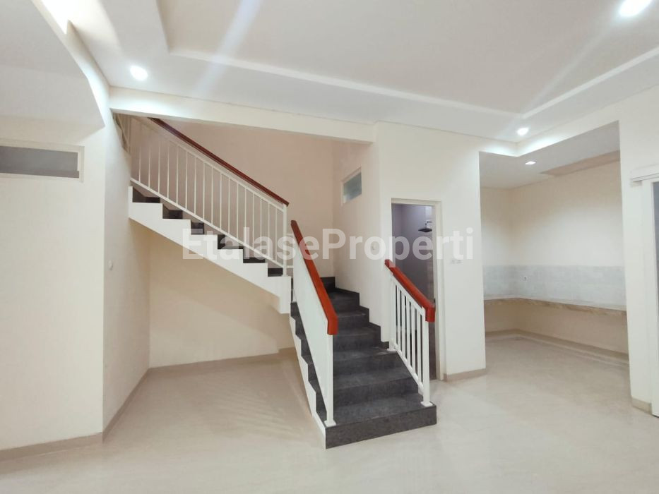 Foto properti Dijual Rumah Baru Di Pantai Mentari Cluster Pacific 2