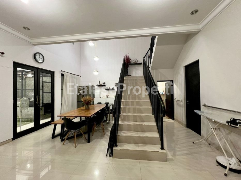 Foto properti Rumah 2 Lantai Siap Huni Di Graha Santoso Regency 3
