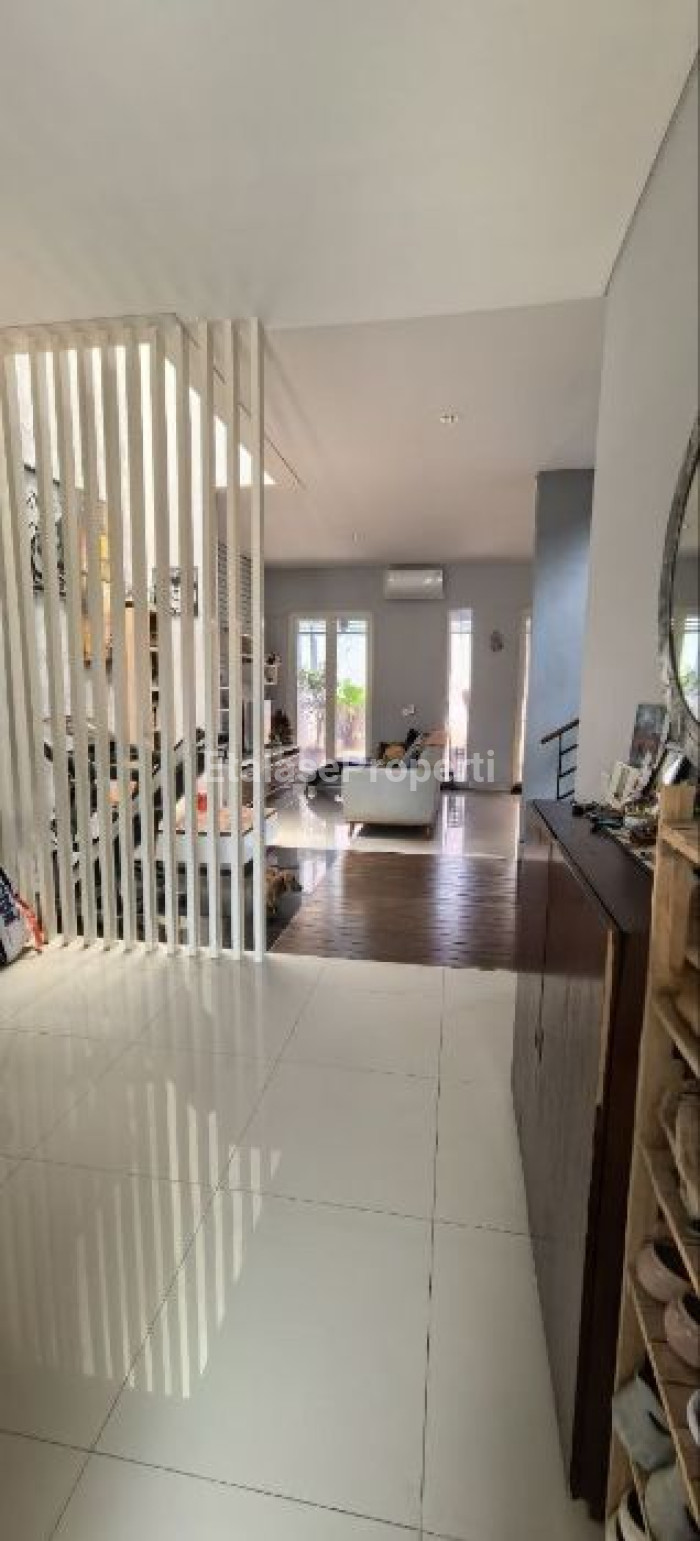 Foto properti Rumah Citraland Cluster Greenhill Full Furnished 2