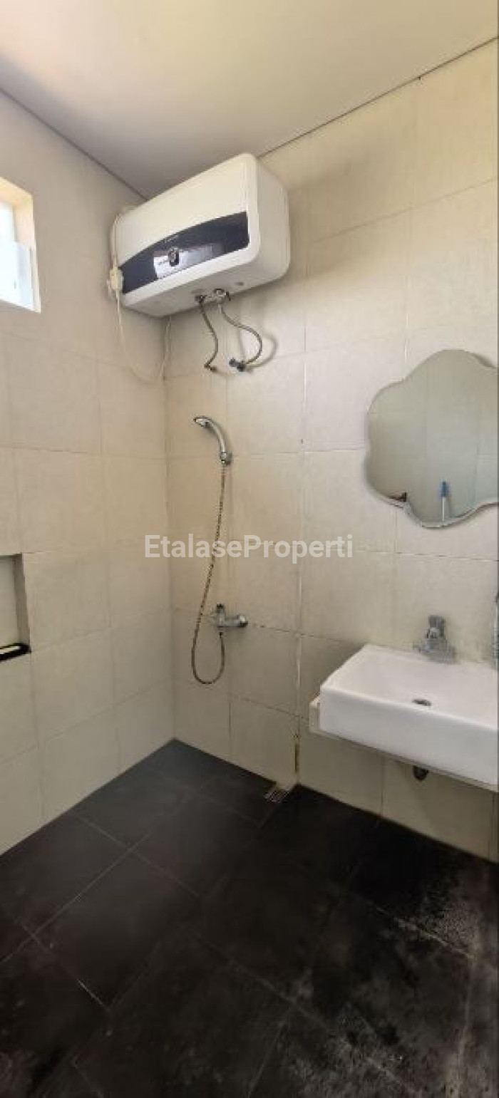 Foto properti Rumah Citraland Cluster Greenhill Full Furnished 10