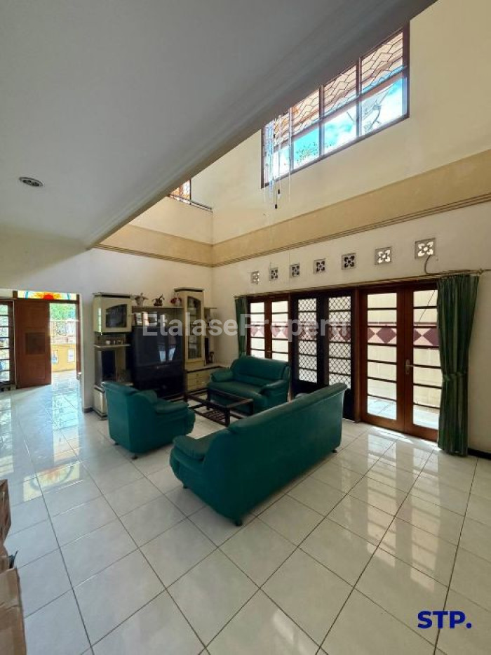 Foto properti Jual Cepat - Rumah Pantai Mentari 2 Lantai Di Jalan Kembar 4