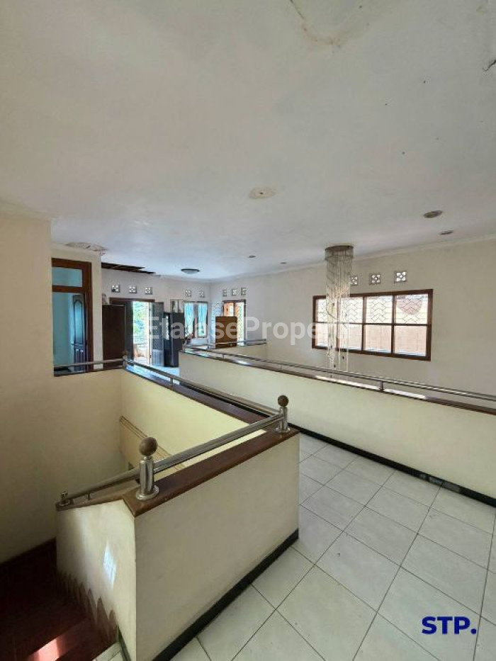 Foto properti Jual Cepat - Rumah Pantai Mentari 2 Lantai Di Jalan Kembar 7