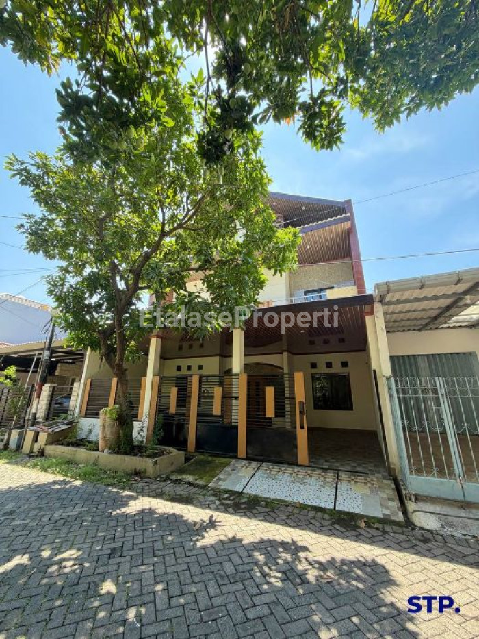 Foto properti Rumah Kost 9 Kamar Tidur Di Perumahan Klampis Semolo 1