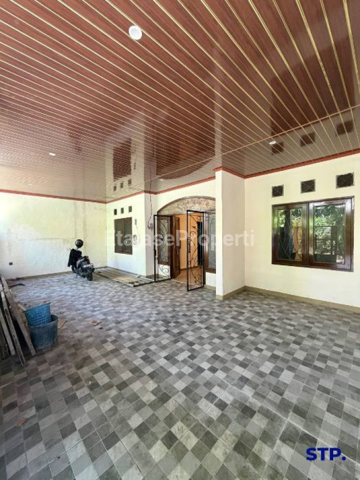 Foto properti Rumah Kost 9 Kamar Tidur Di Perumahan Klampis Semolo 2