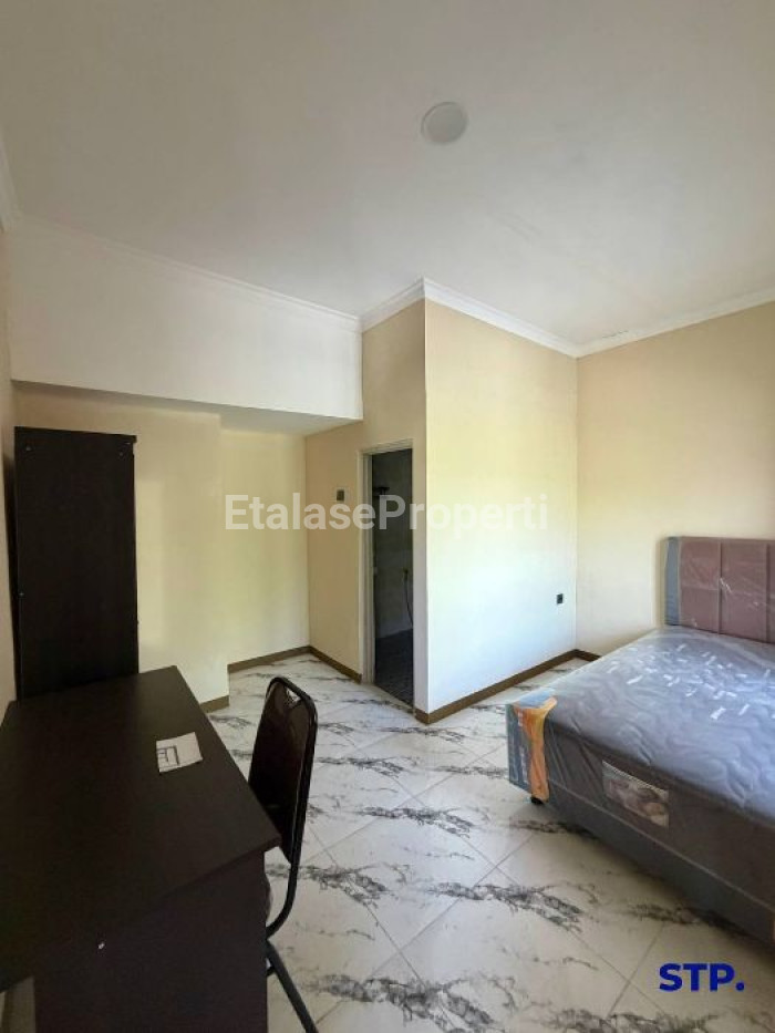Foto properti Rumah Kost 9 Kamar Tidur Di Perumahan Klampis Semolo 9