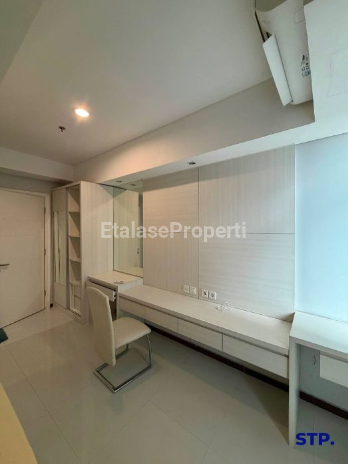 Foto properti Jual Apartemen Trillium 1 Bedroom Furnished Sudah Renovasi Tower B Lantai 23 2