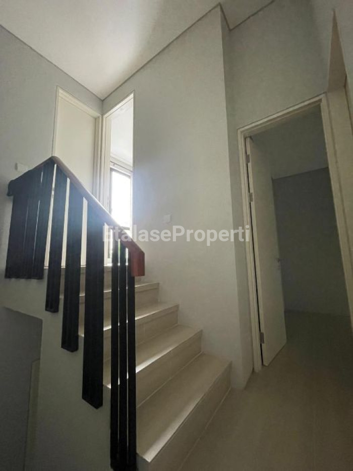 Foto properti Dijual Cepat Rumah Di Northwest Park 4
