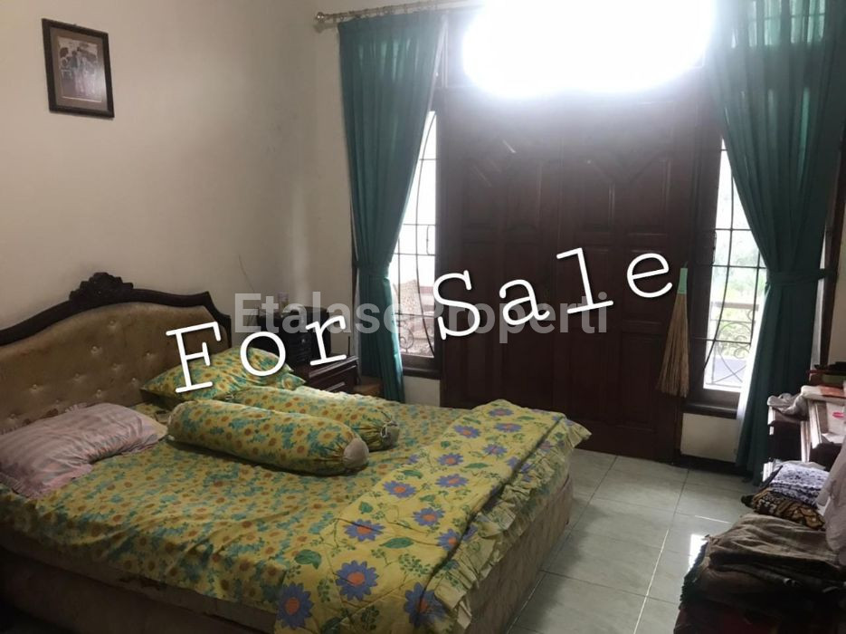 Foto properti RUMAH DIJUAL TERAWAT RESIDEN SUDIRMAN 8