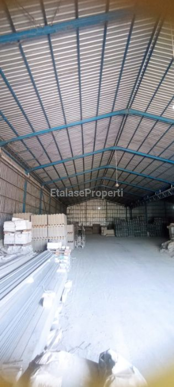 Foto properti Dijual Gudang Sidayu Gresik Raya Kertosono 2