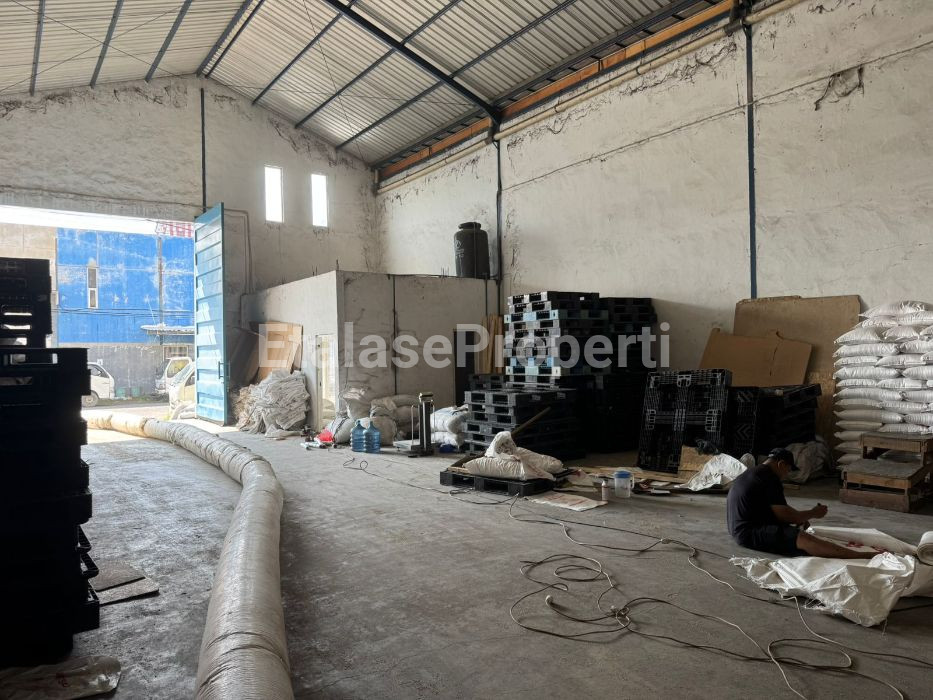 Foto properti Dijual Gudang Permata Jabon Sidoarjo 3