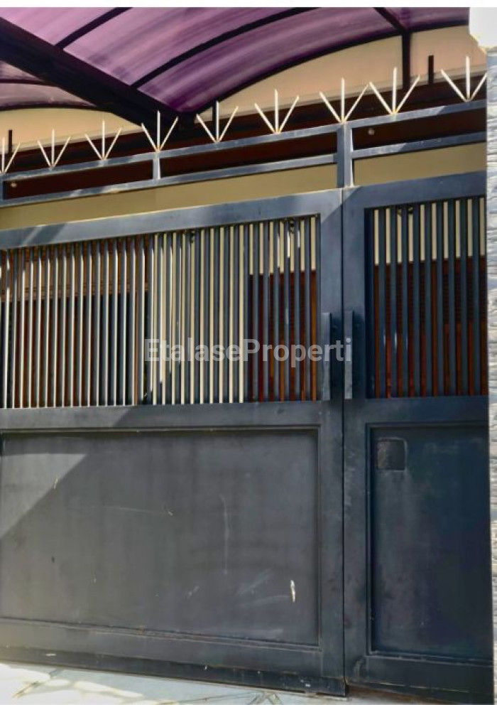Foto properti Dijual Rumah Di Kupang Baru 1