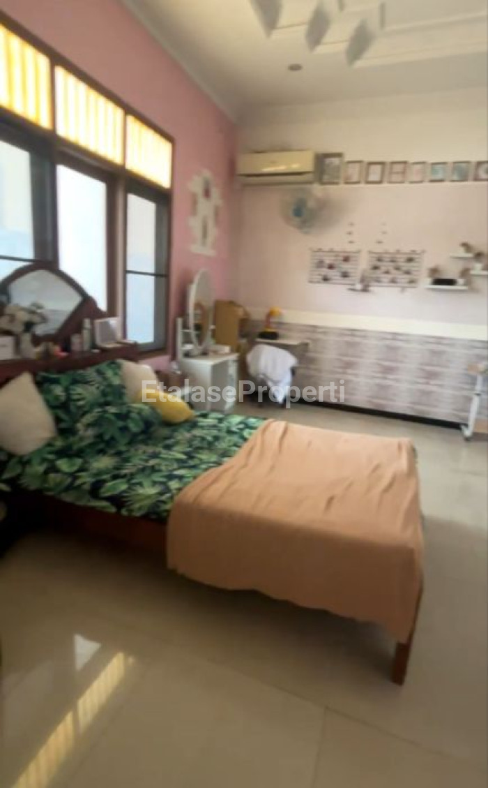 Foto properti RUMAH DIJUAL PLOSO TIMUR 6