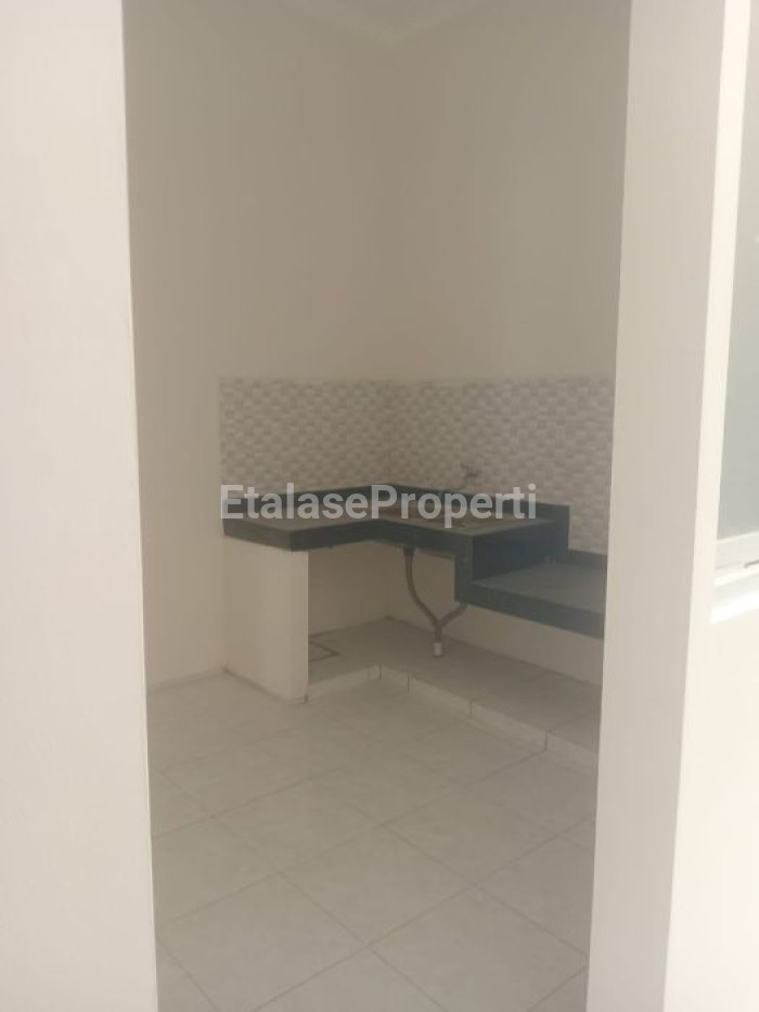 Foto properti Jual  Rumah Baru Gress Royal Residence Cluster Harewood 3