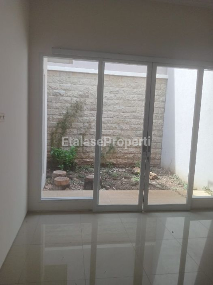 Foto properti Jual  Rumah Baru Gress Royal Residence Cluster Harewood 4