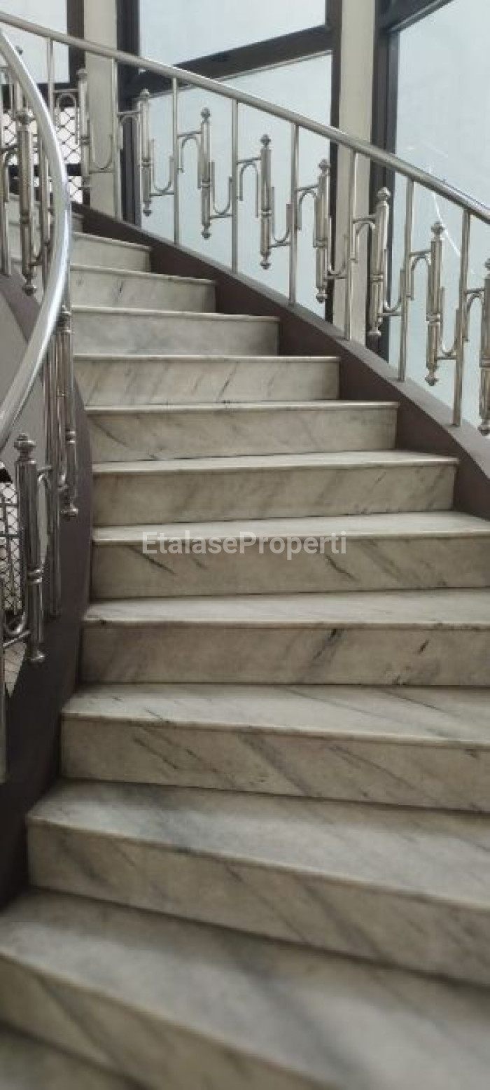 Foto properti RUMAH DHARMAHUSADA INDAH I 5