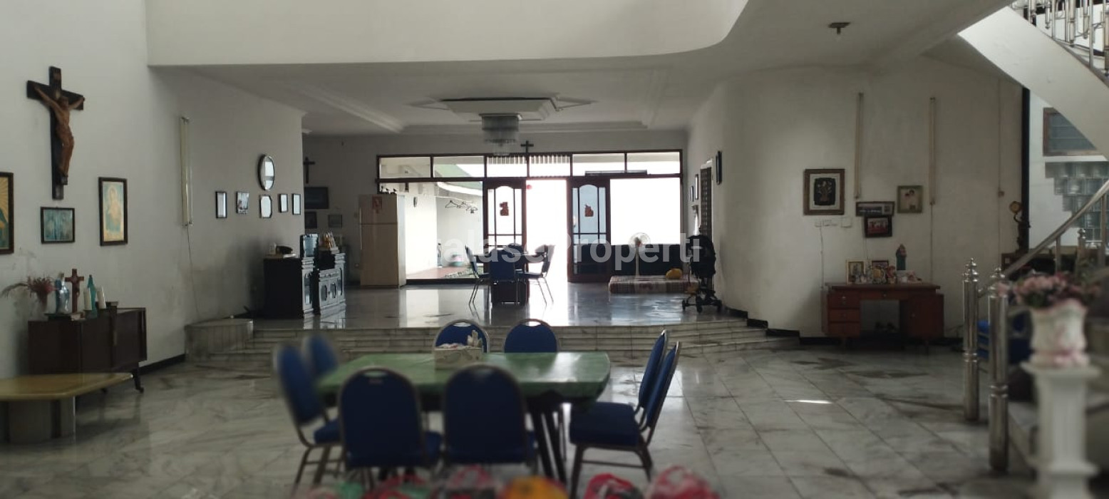 Foto properti RUMAH DHARMAHUSADA INDAH I 8