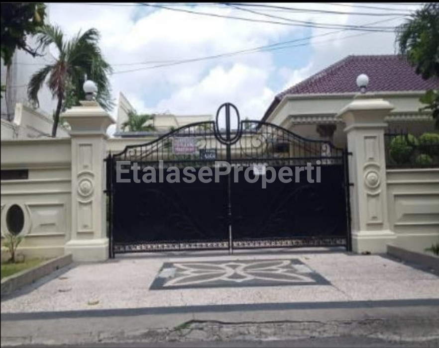 Foto properti Dijual Rumah Mewah Jemur Andayani 10