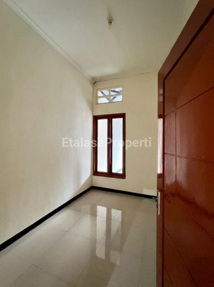Foto properti Dijual Rumah Wonorejo Selatan Rungkut Gununganyar 8
