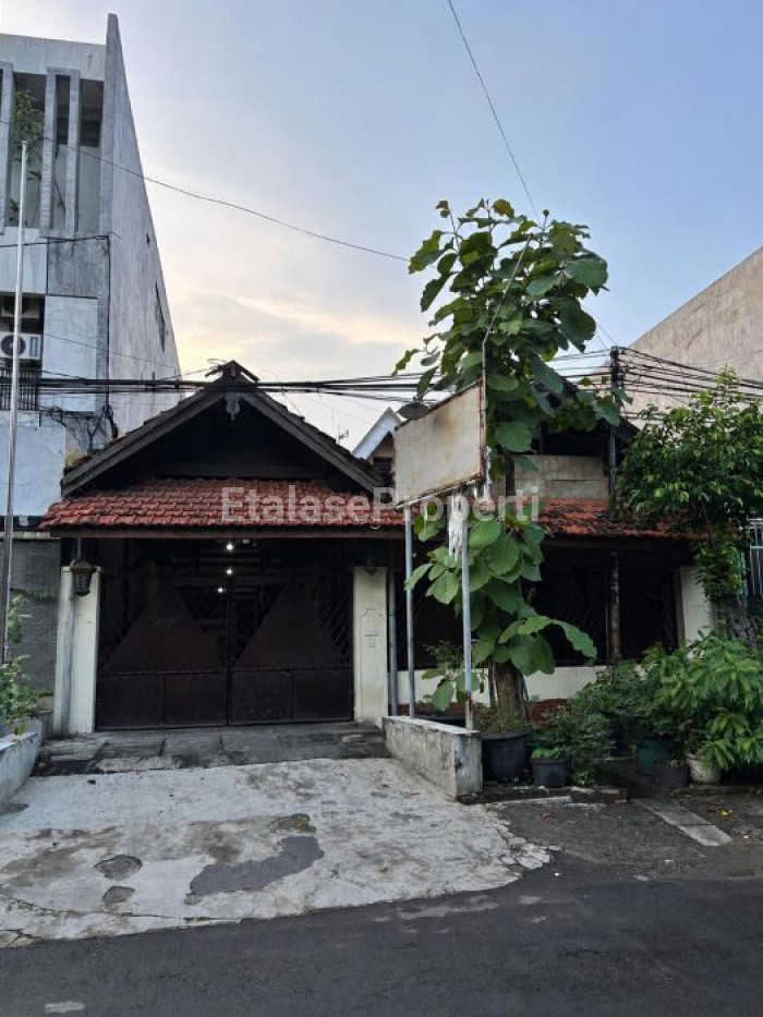 Foto properti Dijual Rumah Di Tumapel Raya Darmo Cocok Untuk Kos Cafe Kantor 1