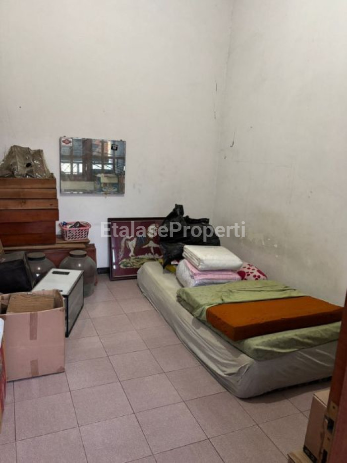 Foto properti Dijual Rumah Di Tumapel Raya Darmo Cocok Untuk Kos Cafe Kantor 8