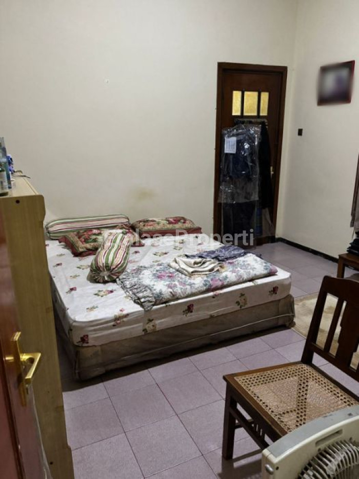 Foto properti Dijual Rumah Di Tumapel Raya Darmo Cocok Untuk Kos Cafe Kantor 9
