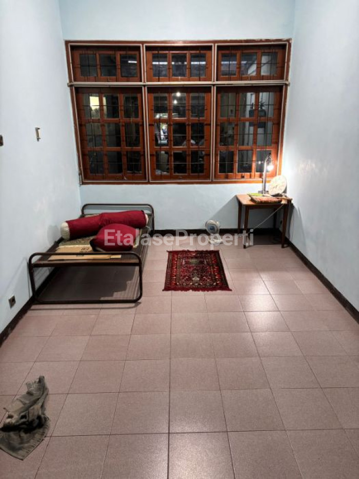 Foto properti Dijual Rumah Di Tumapel Raya Darmo Cocok Untuk Kos Cafe Kantor 10