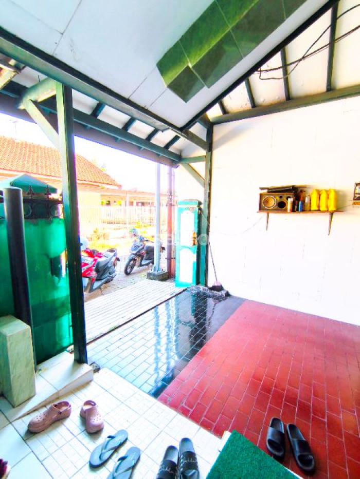 Foto properti 150 Meter Dari Raya Mulyosari Rumah Tinggal 2 Lt Bisa Untuk Kost Kostan 3