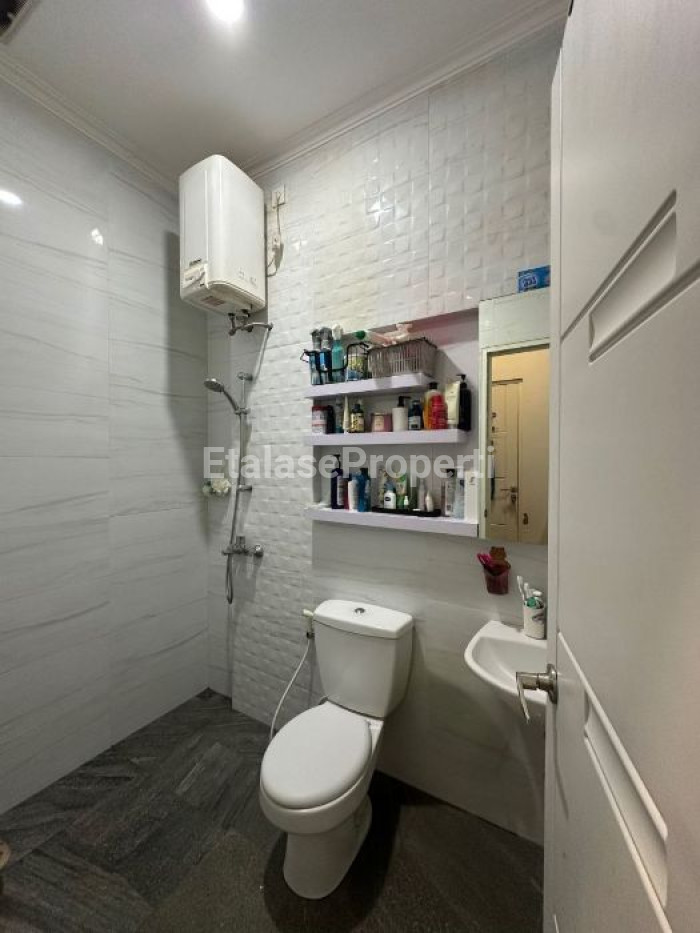 Foto properti DIJUAL RUMAH 1 LANTAI SIAP HUNI DI PANDUGO RUNGKUT ROW 3 MOBIL 9