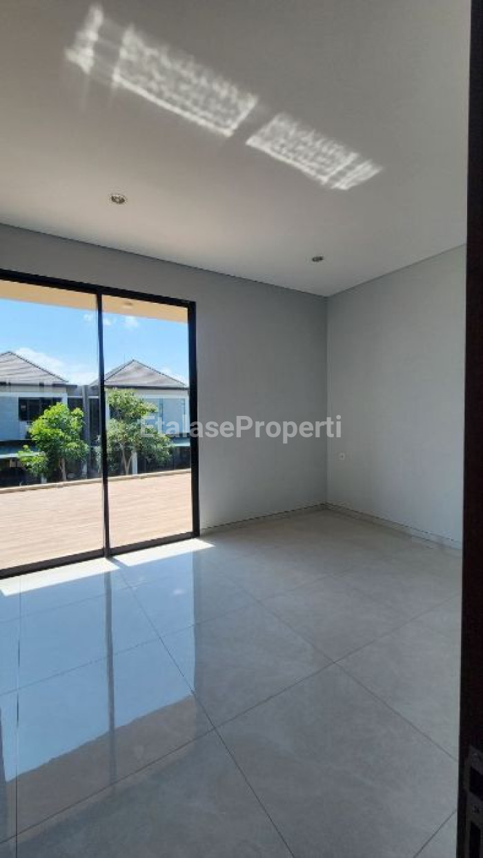 Foto properti Rumah Gress Woodland Citraland 2