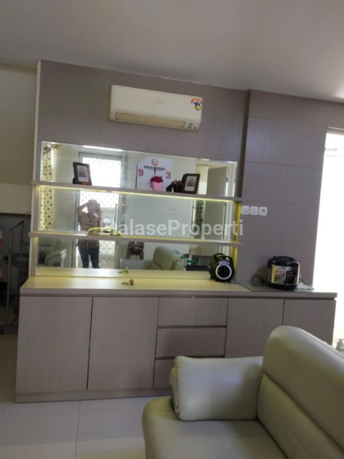 Foto properti Dijual Rumah Grand Island Full Furnished Pakuwon City 1