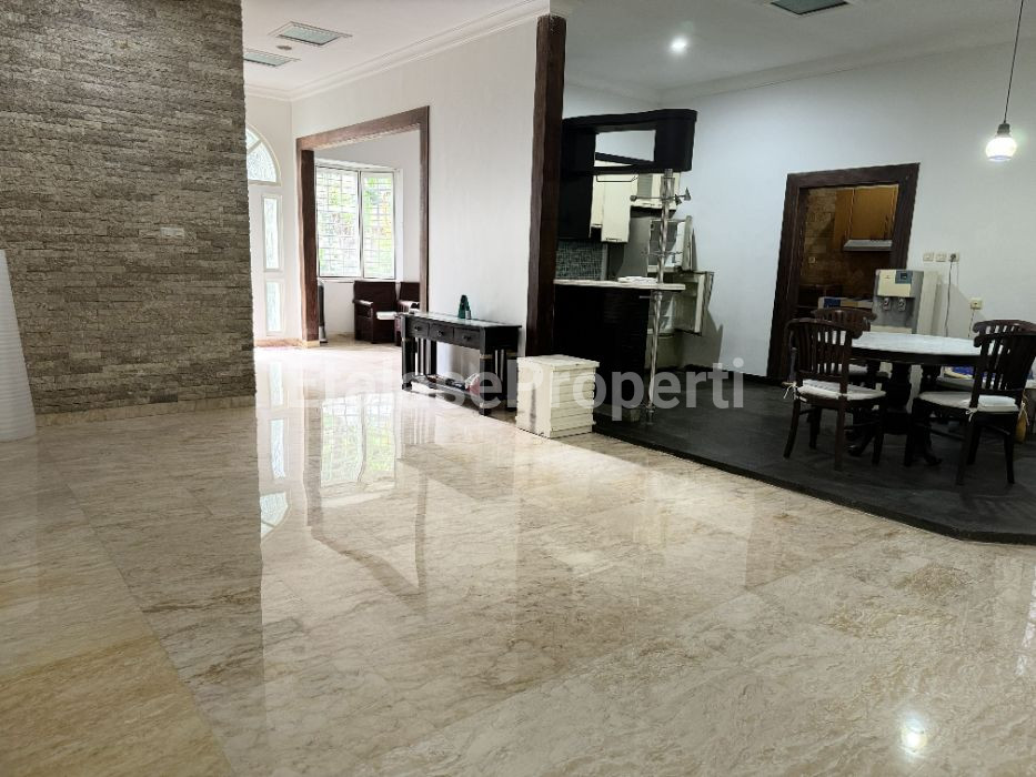Foto properti DIJUAL/DISEWAKAN RUMAH SIAP HUNI DI SAN DIEGO PAKUWON CITY, SURABAYA TIMUR 4