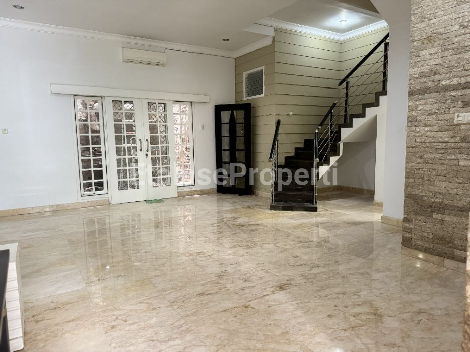 Foto properti DIJUAL/DISEWAKAN RUMAH SIAP HUNI DI SAN DIEGO PAKUWON CITY, SURABAYA TIMUR 5