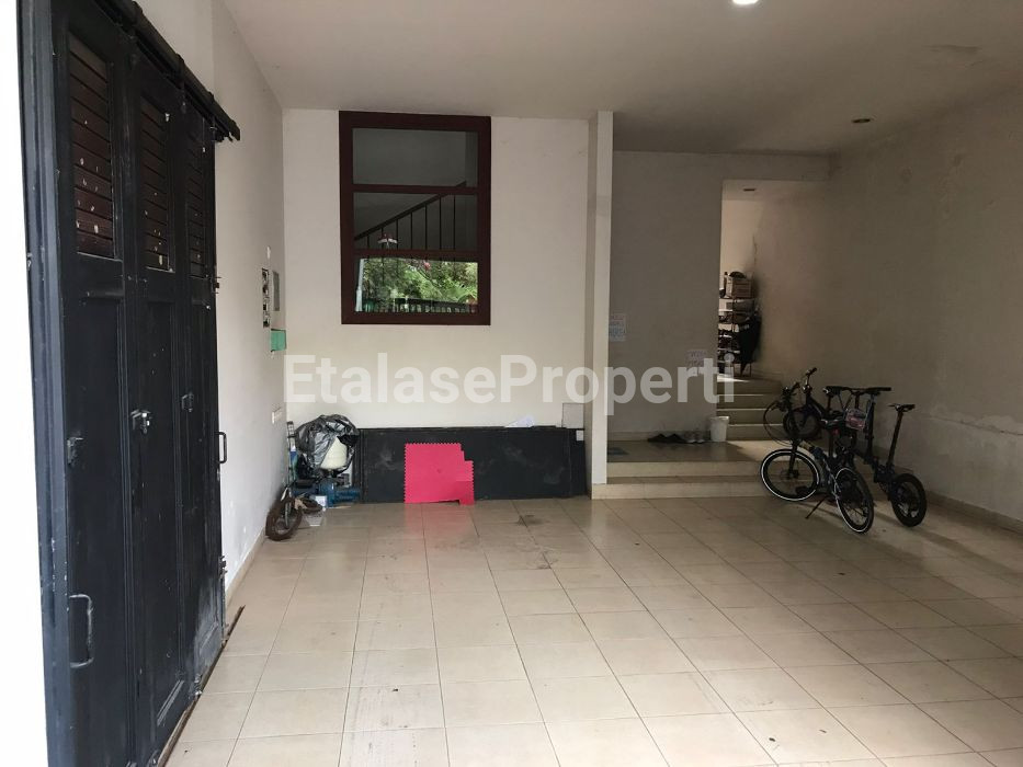 Foto properti DIJUAL RUMAH SIAP HUNI FULL FURNISHED DI PAKUWON CITY, SURABAYA TIMUR 5