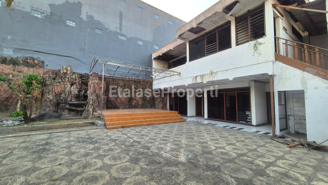 Foto properti Dijual Rumah Di Manyar Rejo Bisa Untuk Komersial 4