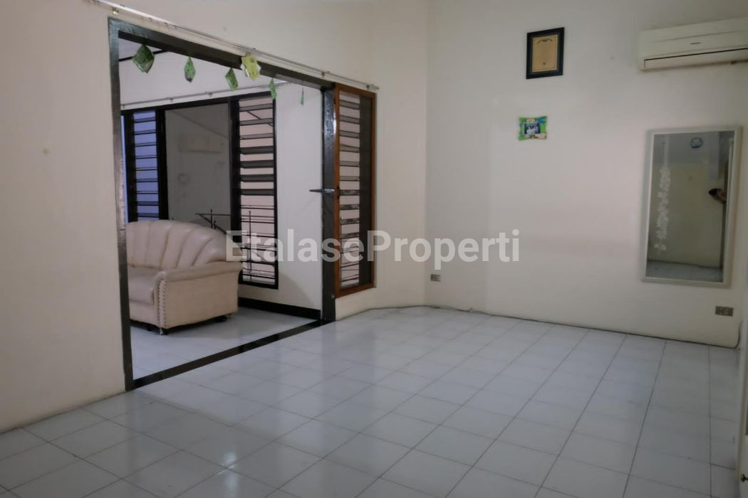 Foto properti DIJUAL RUMAH SIAP HUNI DI KERTAJAYA INDAH, SURABAYA TIMUR 5