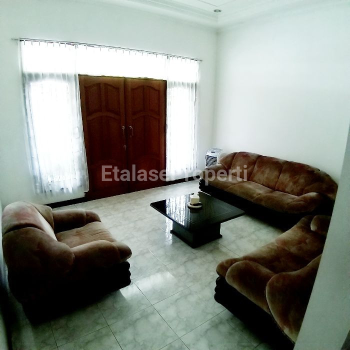 Foto properti DIJUAL RUMAH SIAP HUNI DI KERTAJAYA INDAH, SURABAYA TIMUR 3