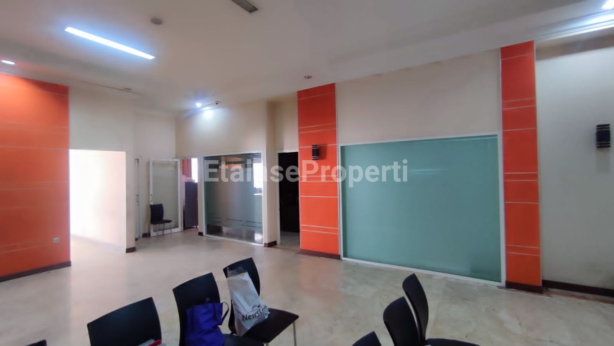 Foto properti DISEWAKAN BANGUNAN KERTAJAYA INDAH, SURABAYA TIMUR 4