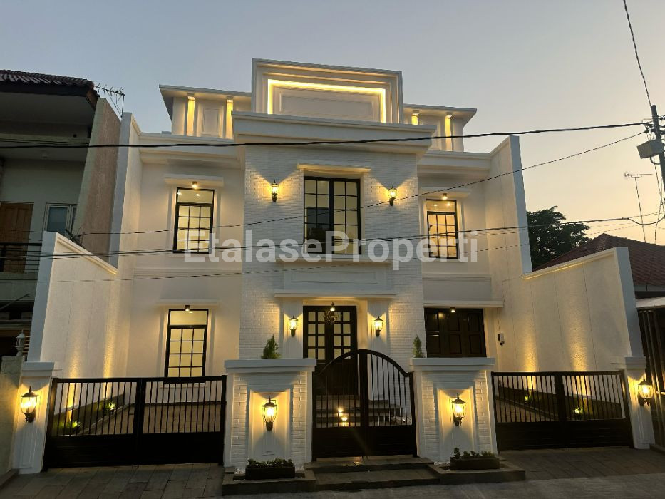 Foto properti DIJUAL RUMAH GRESS KERTAJAYA INDAH, SURABAYA TIMUR 1