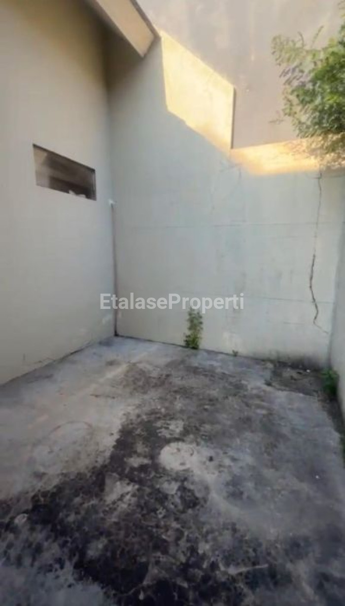 Foto properti Disewakan Rumah Di Northwest Park Murah Dekat Pakuwon 3
