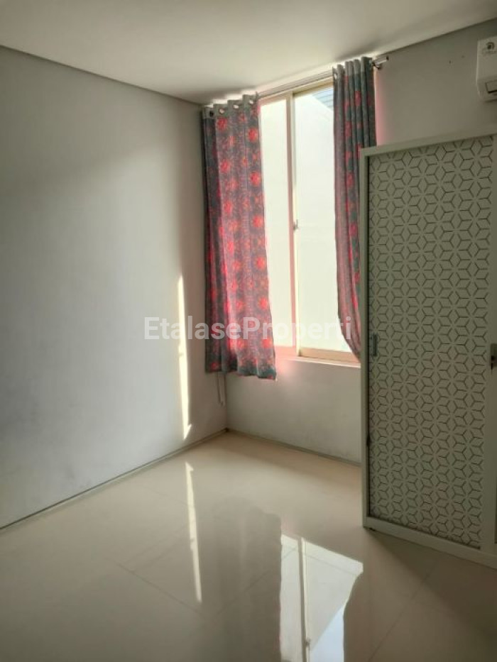 Foto properti DIJUAL RUMAH MUNGIL GRAND PAKUWON Cluster Queensland 5