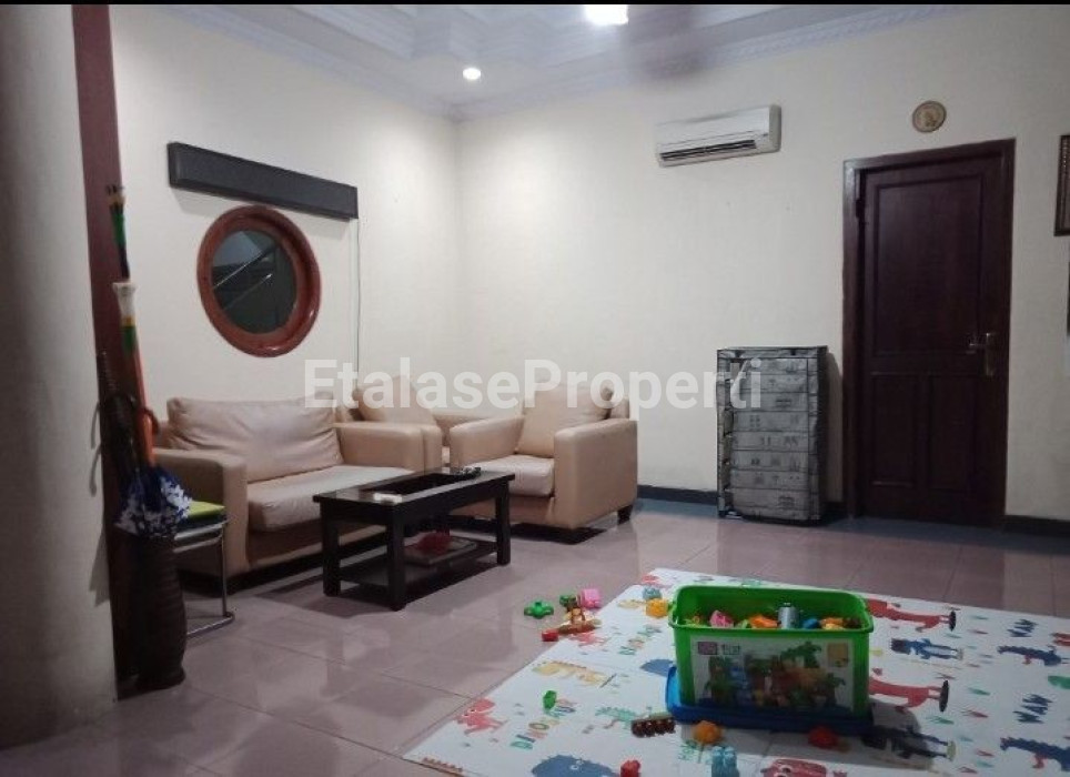 Foto properti Rumah Tengah Kota Jalan Blambangan Dekat Raya Darmo 6