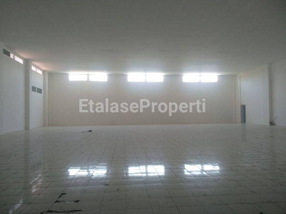 Foto properti Bangunan Gedung Lokasi Strategis Jln Besar Double Way, Jl.Raya Nginden 2